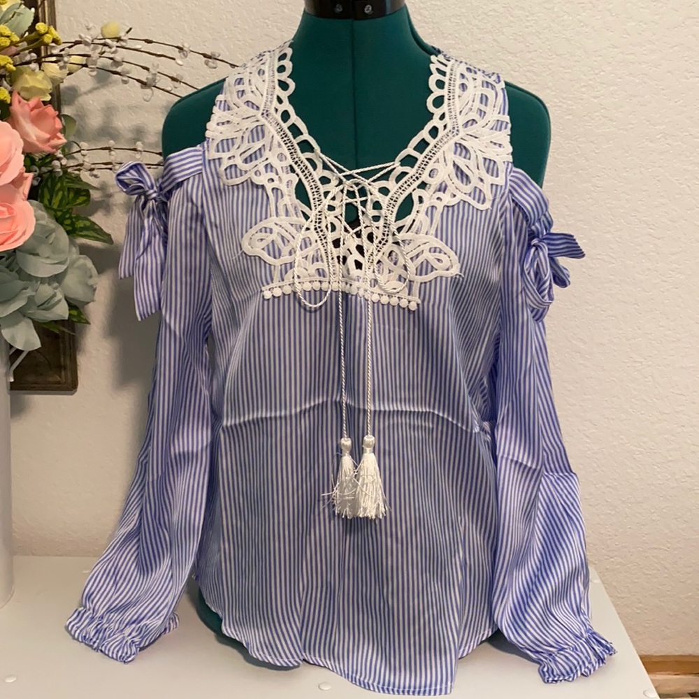 Coco Colette Small Cold Shoulder Peasant Blouse